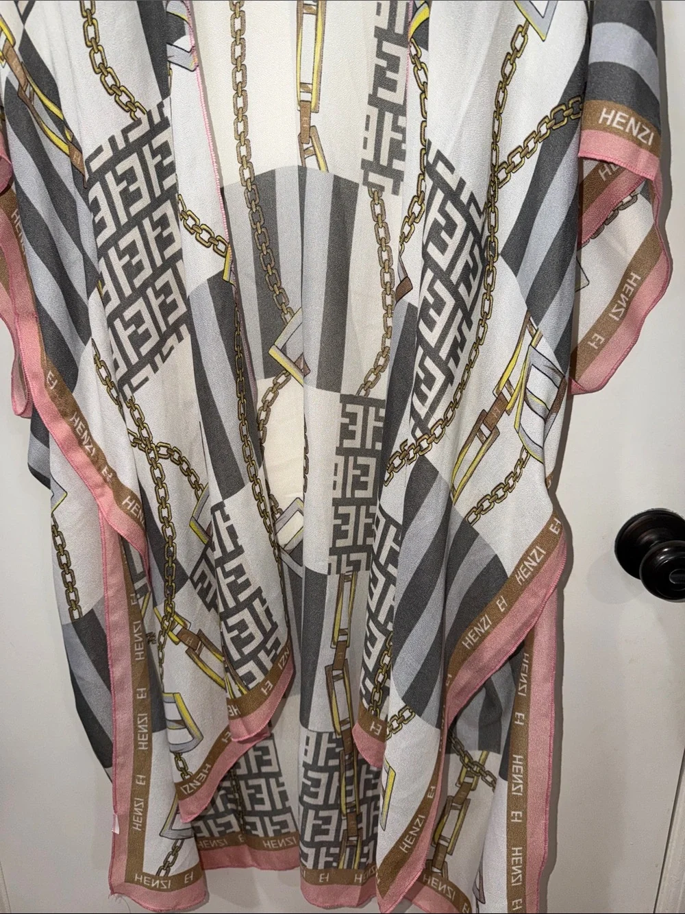 Zhenzi Gray & White Striped Chain-Print Kimono with Pink Trim
